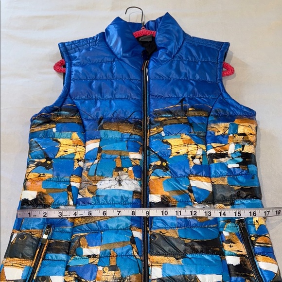 Dolcezza Simply Art Puffer Vest Gold and Blue Quilted for Layering - Picture 10 of 15